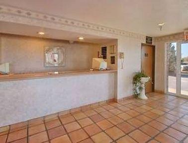 Motel Super 8 By Wyndham Portales Interior foto